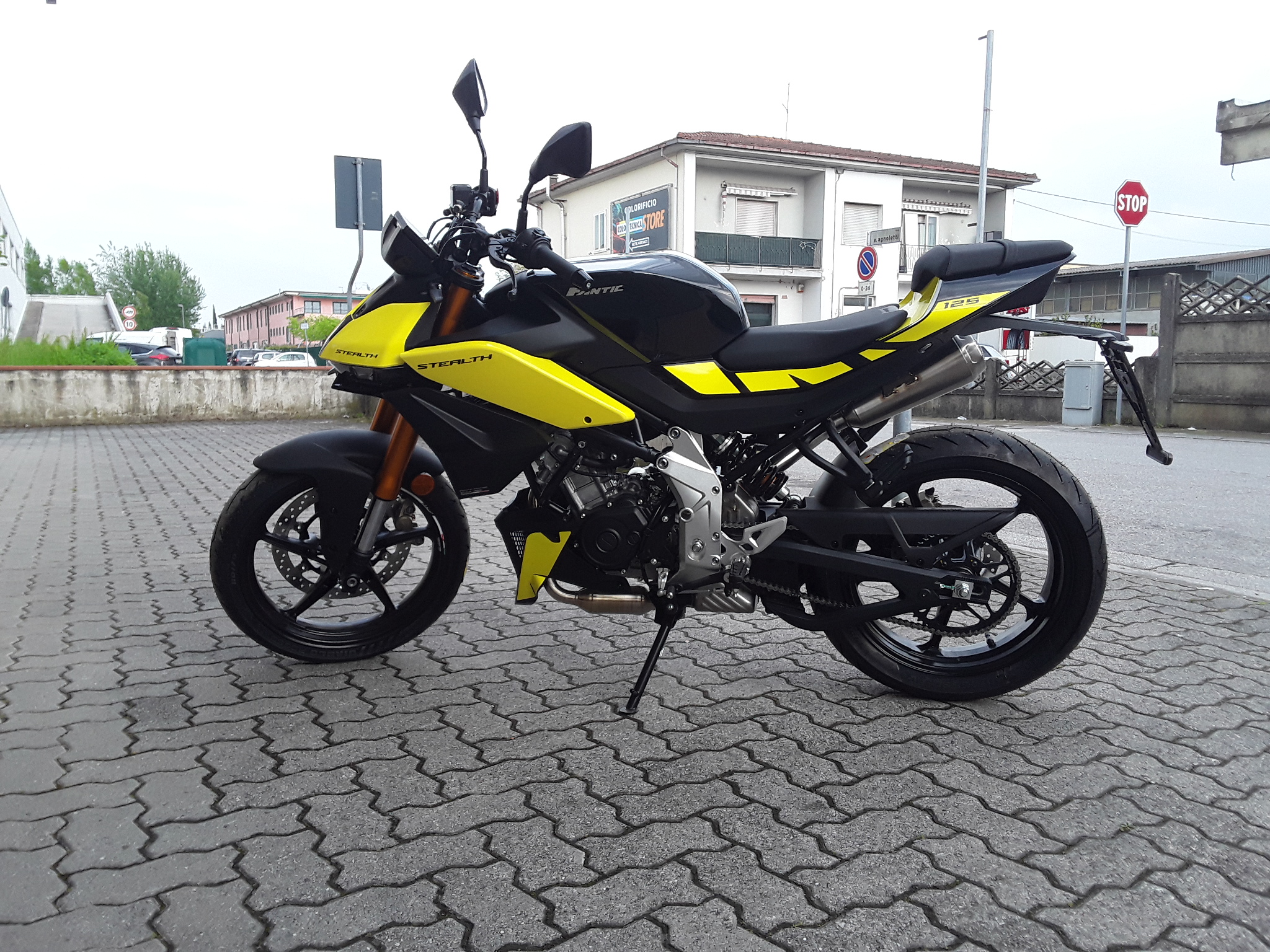FANTIC STEALTH 125 STREET KM0