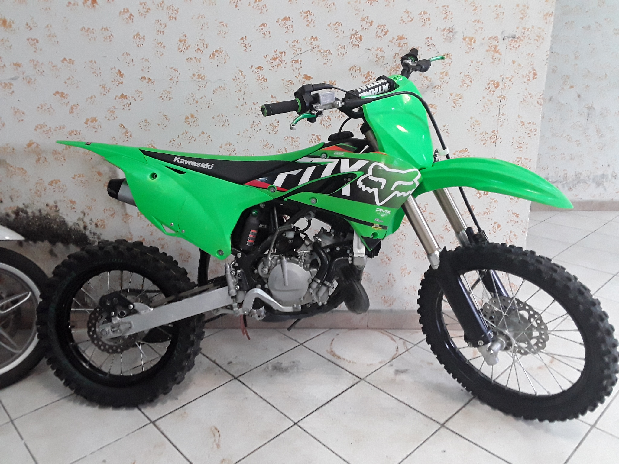 Kawasaki KX 85 motocross