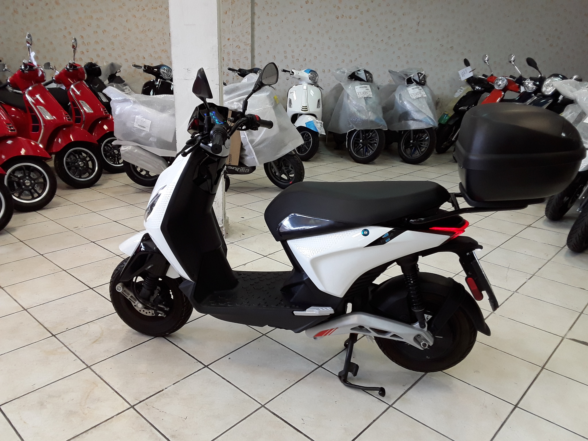 Piaggio ONE ACTIVE 60km/h