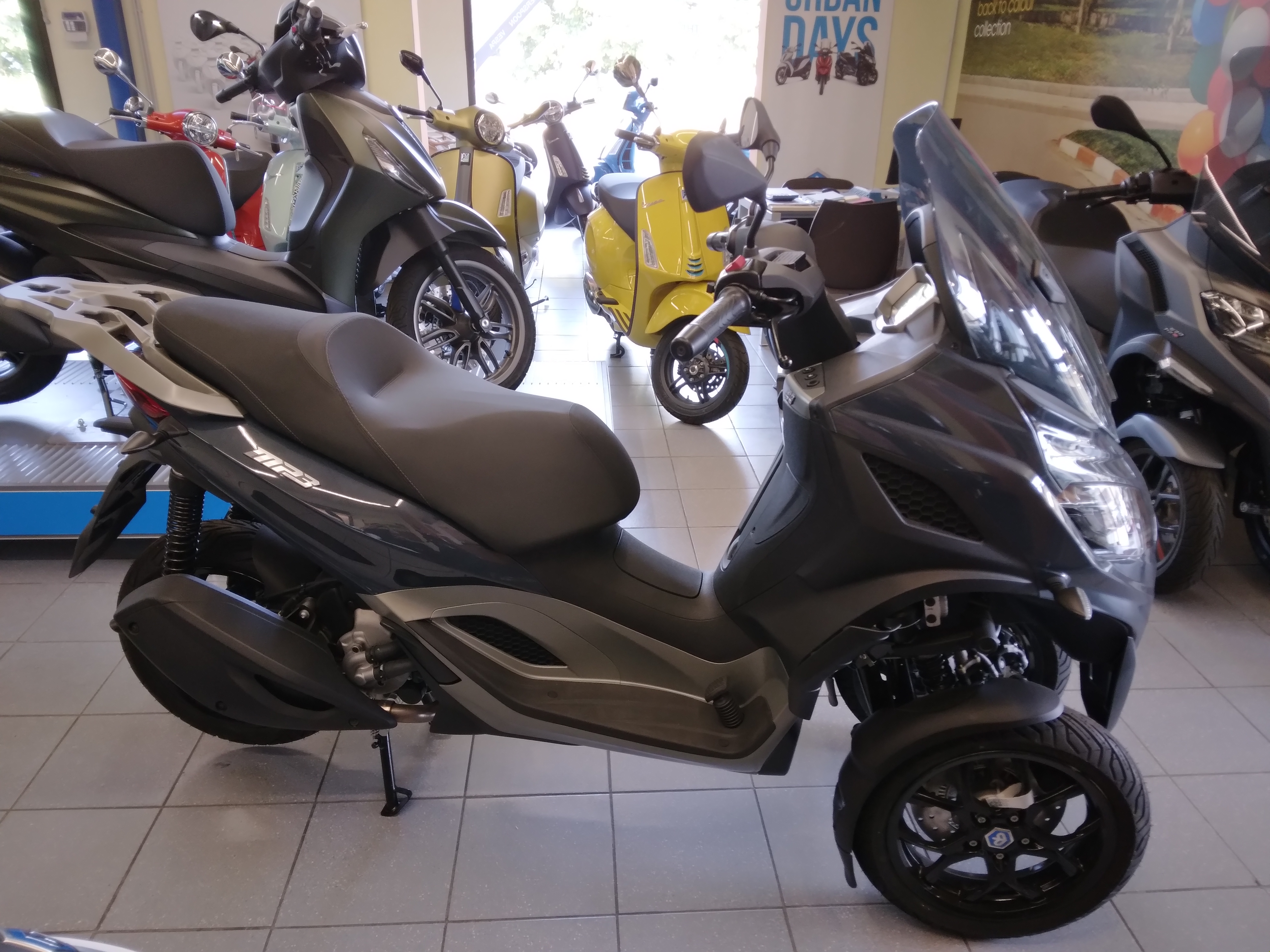 PIAGGIO MP3 310 HPE 2025, KM0