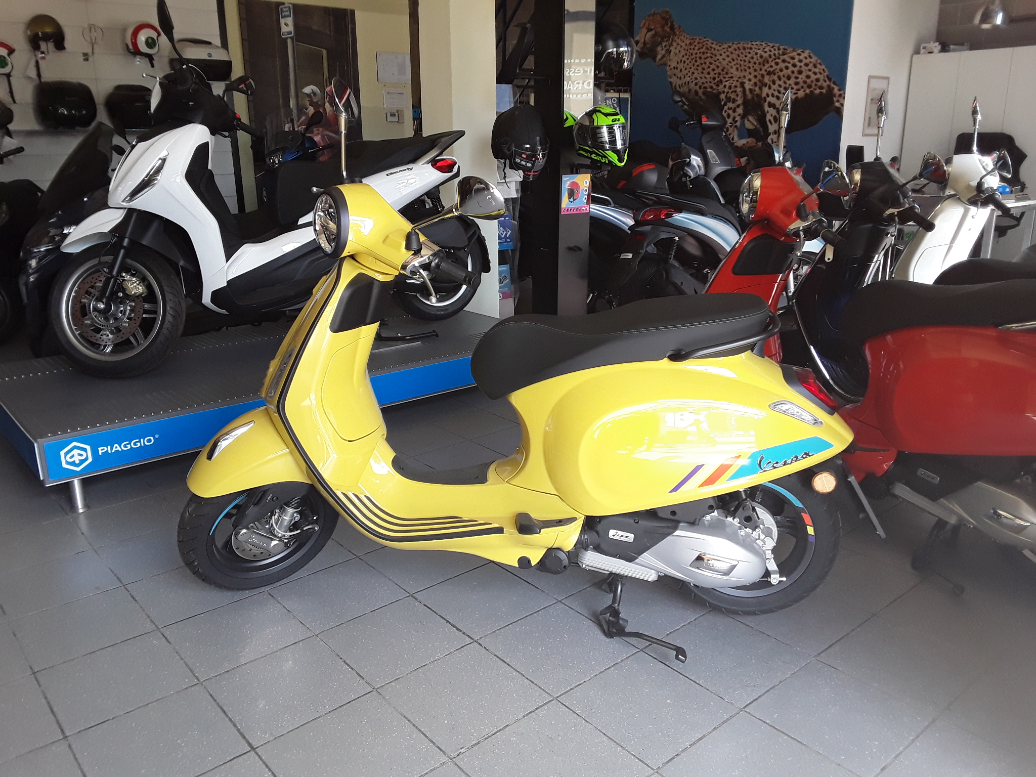 Vespa Primavera 125 S 2025