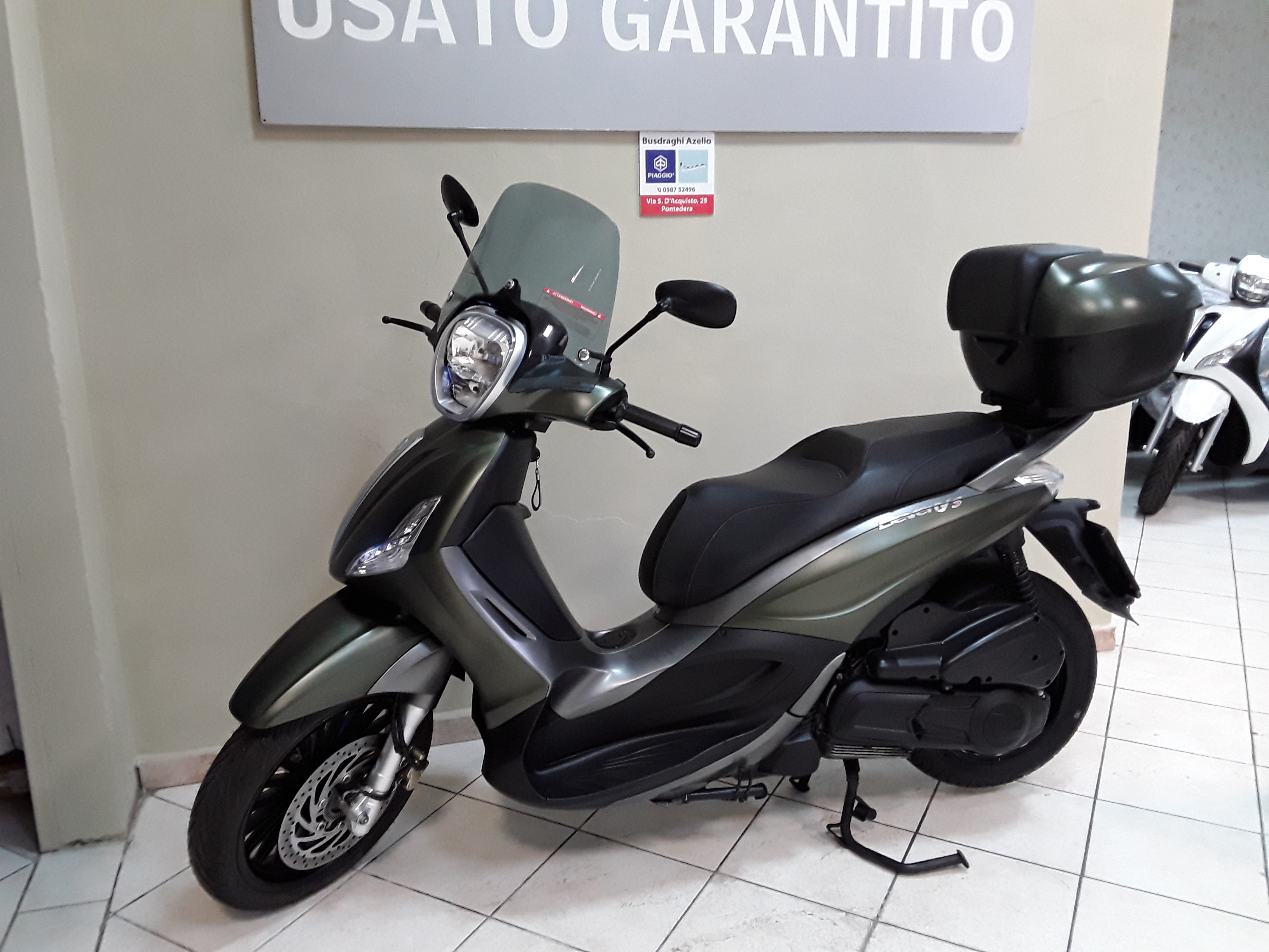 Piaggio Beverly 300 i.e ABS verde 