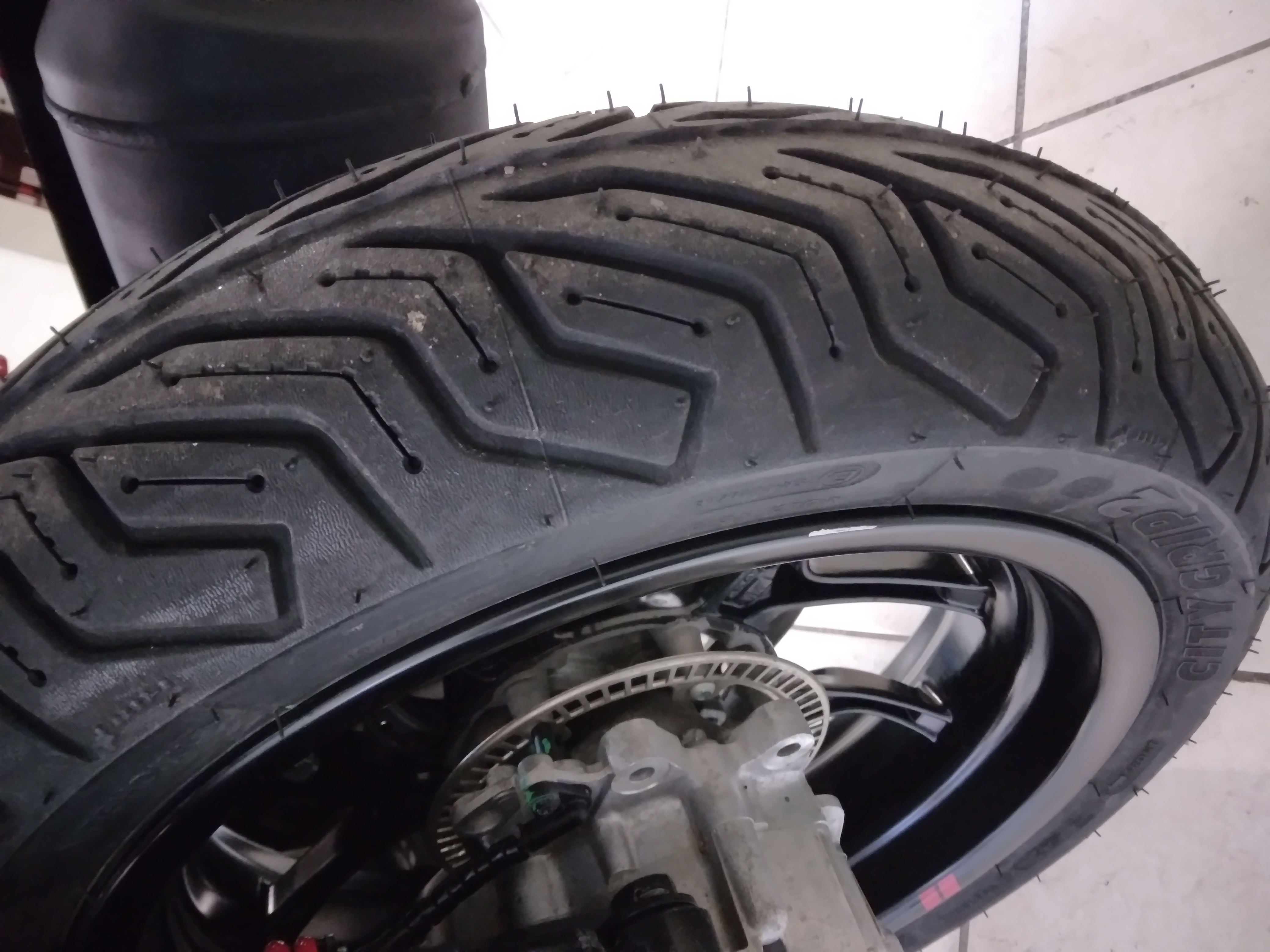 Piaggio Medley 125 ABS, rosso, 2024, 11886km