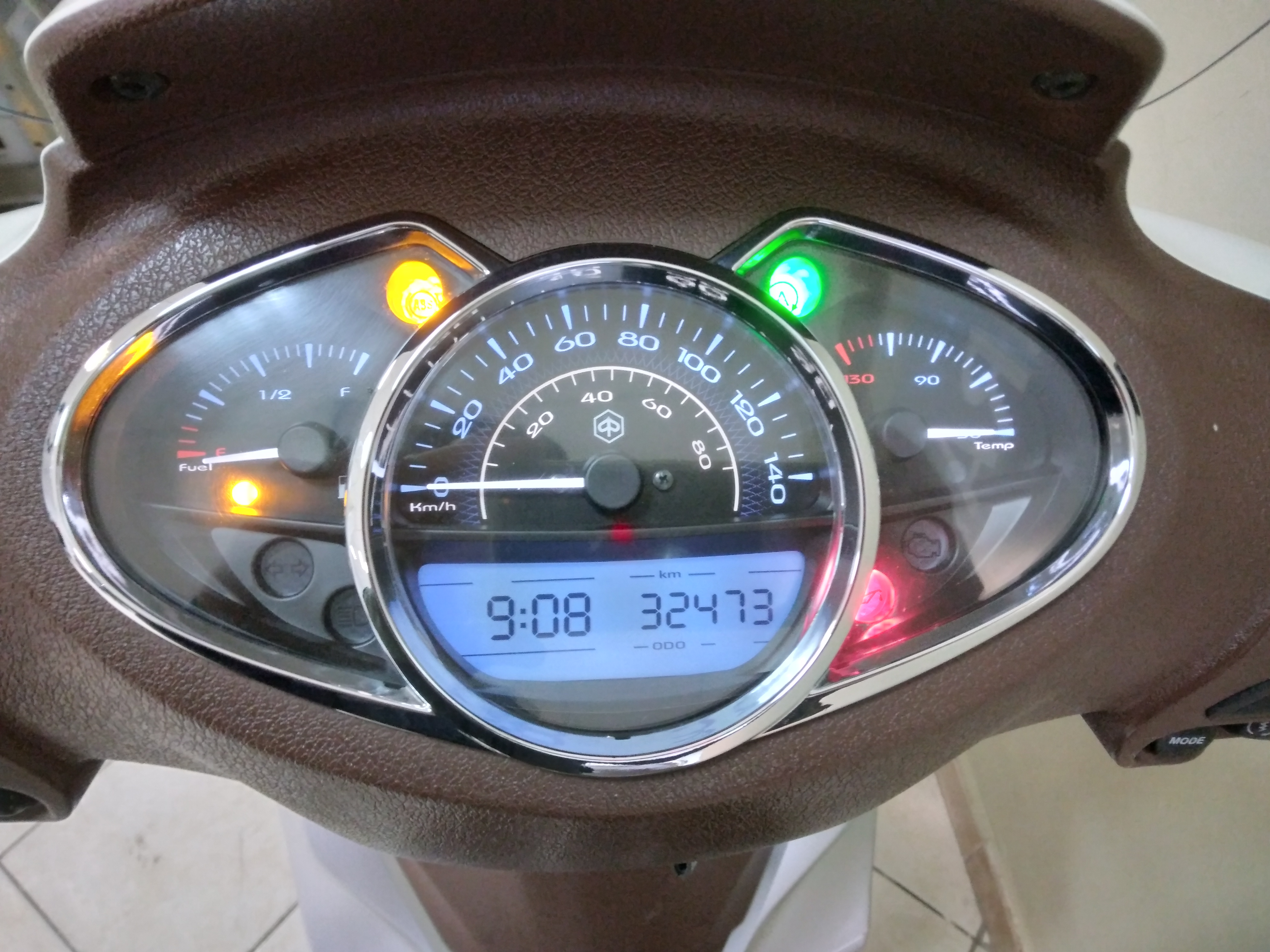 Piaggio Medely 150 ABS, bianco, 2016, 32473km