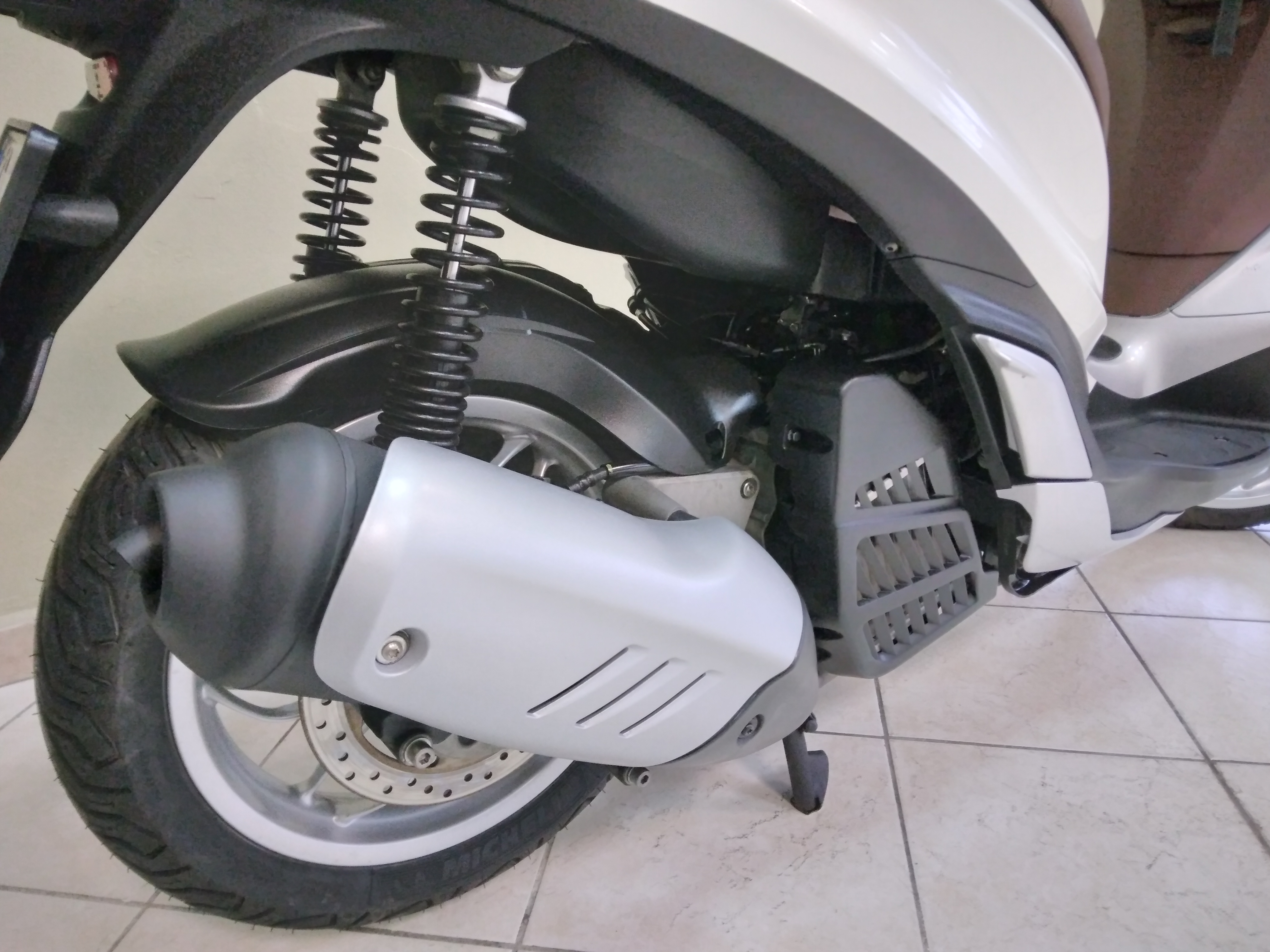 Piaggio Medely 150 ABS, bianco, 2016, 32473km