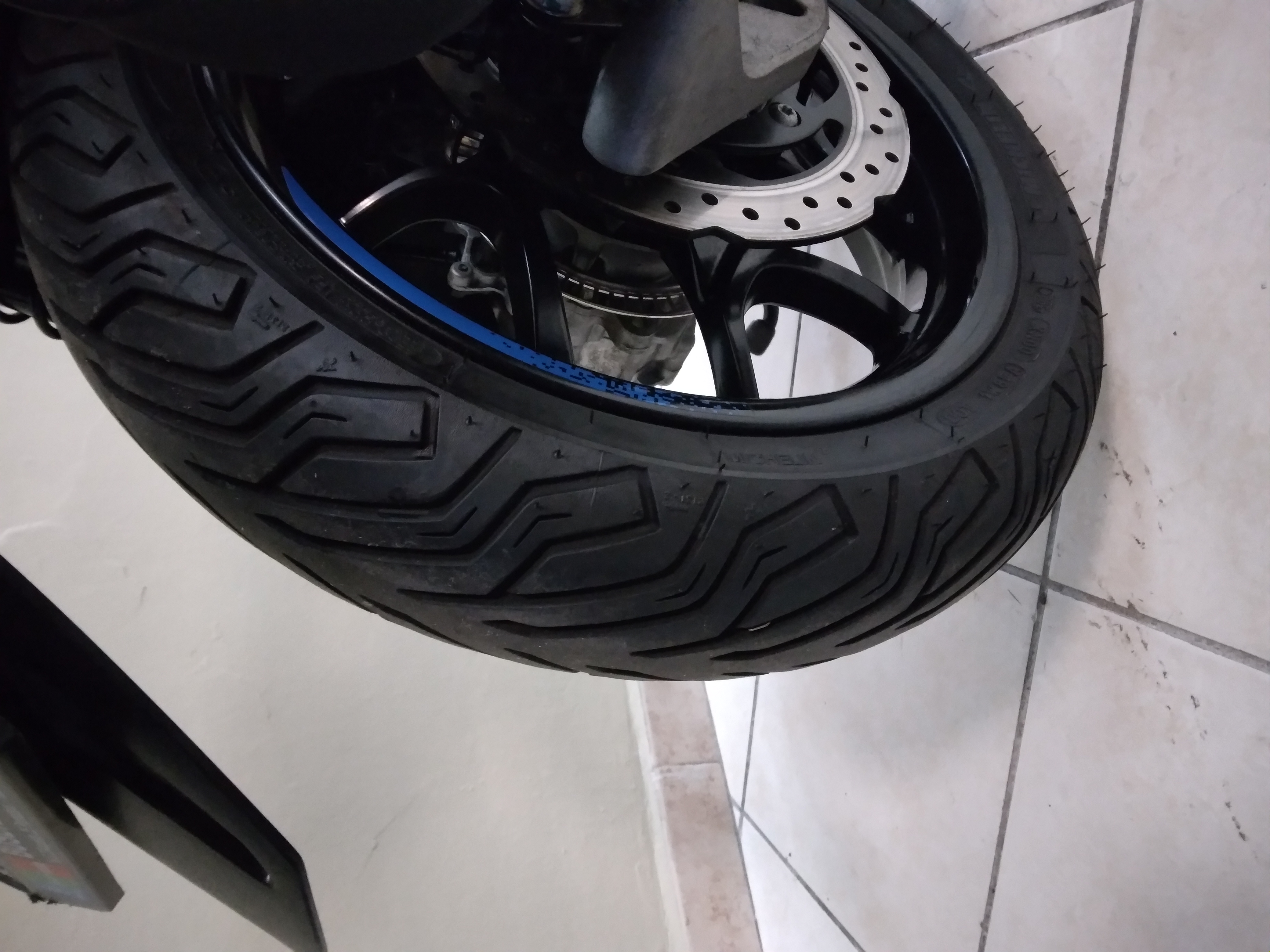 Piaggio Medley 125s, 2025, bianco luna, 664km, E5+