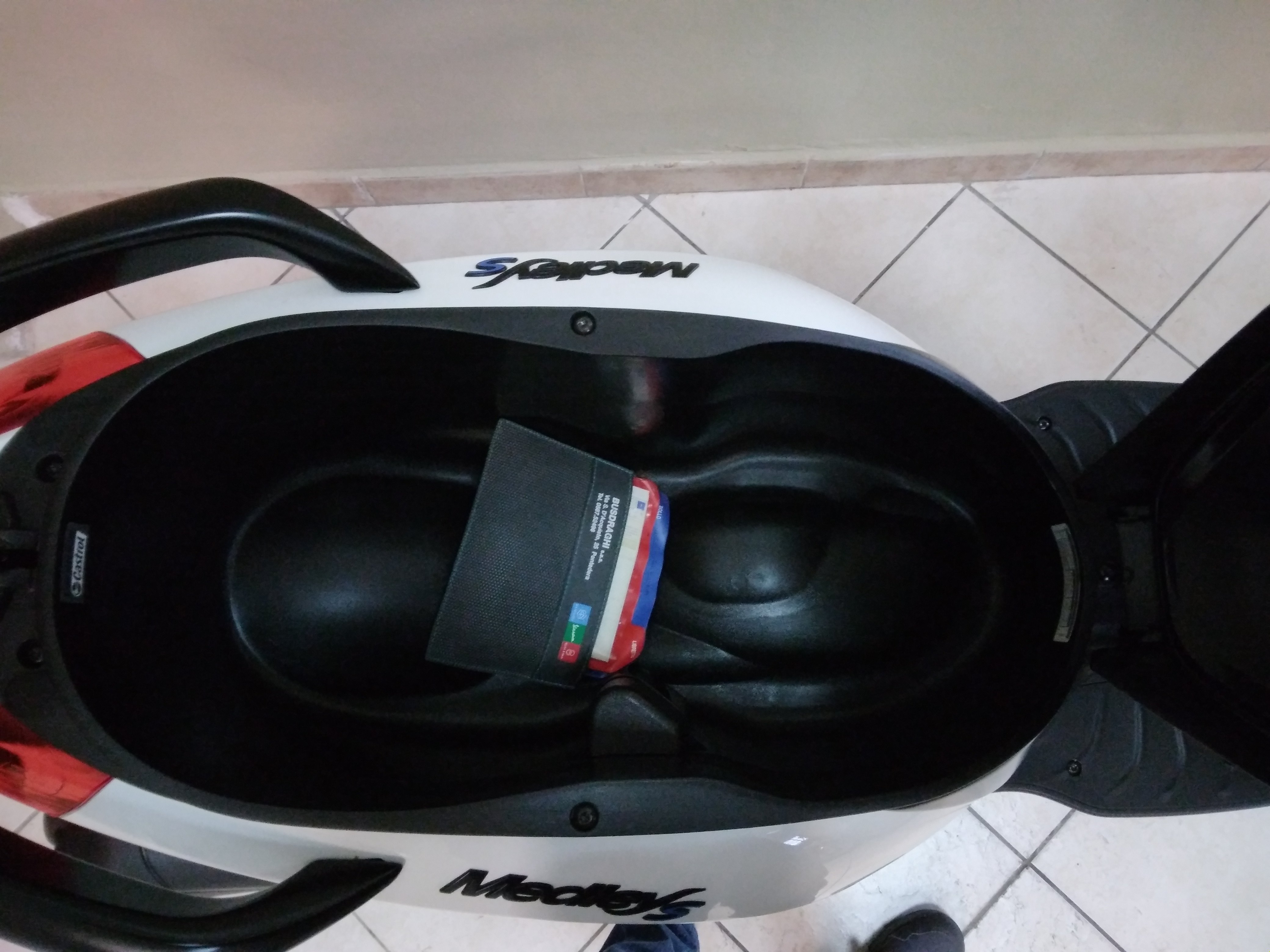 Piaggio Medley 125s, 2025, bianco luna, 664km, E5+