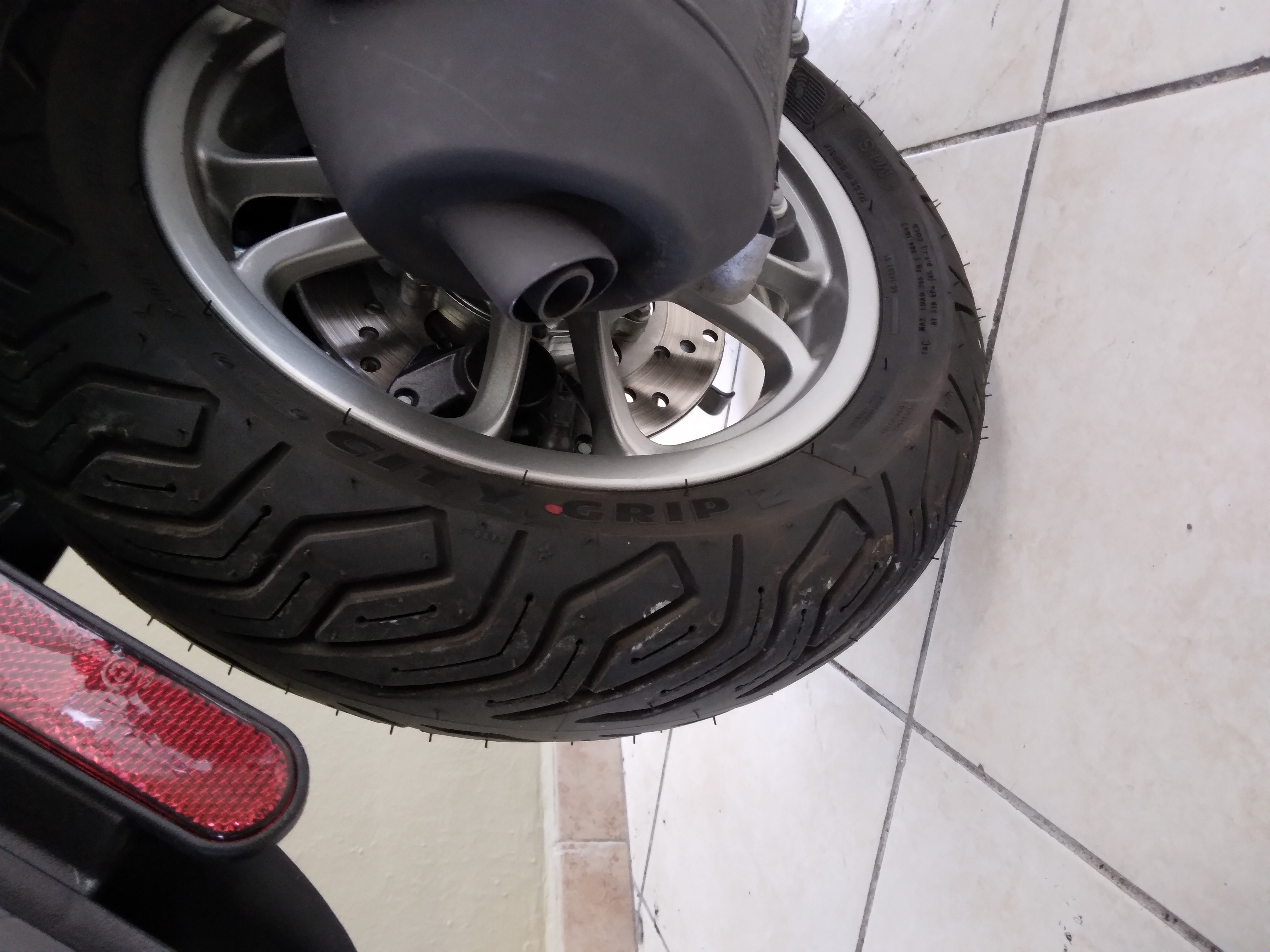 Vespa GTS 125, 2025, beige, 73km